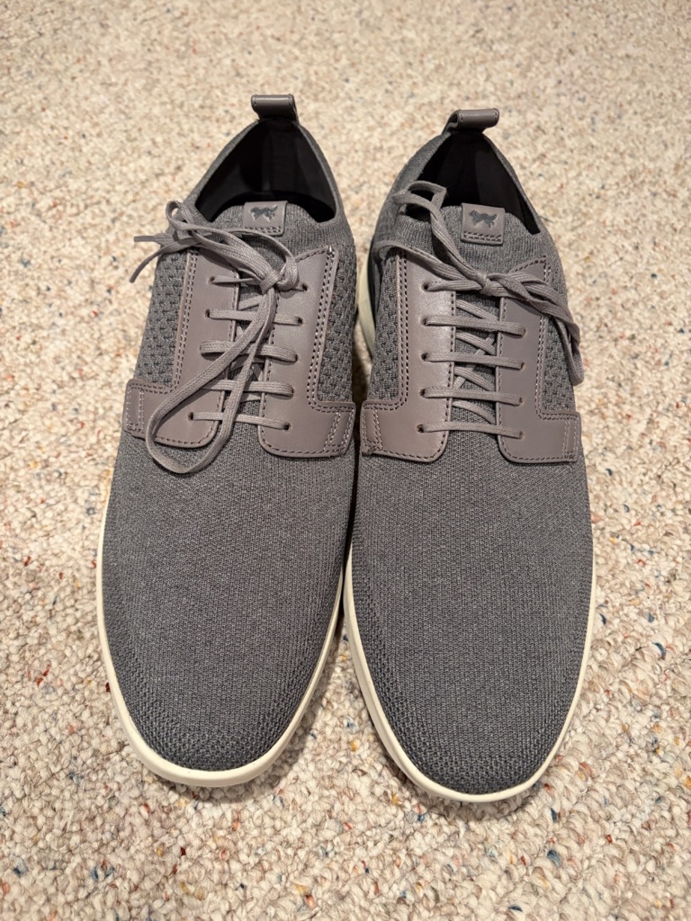 New without tags! Men’s Wolf & Shepherd SwiftKnit Derby | US 13